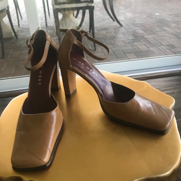 Nine West thick heeled square toe - Picture 2 of 5